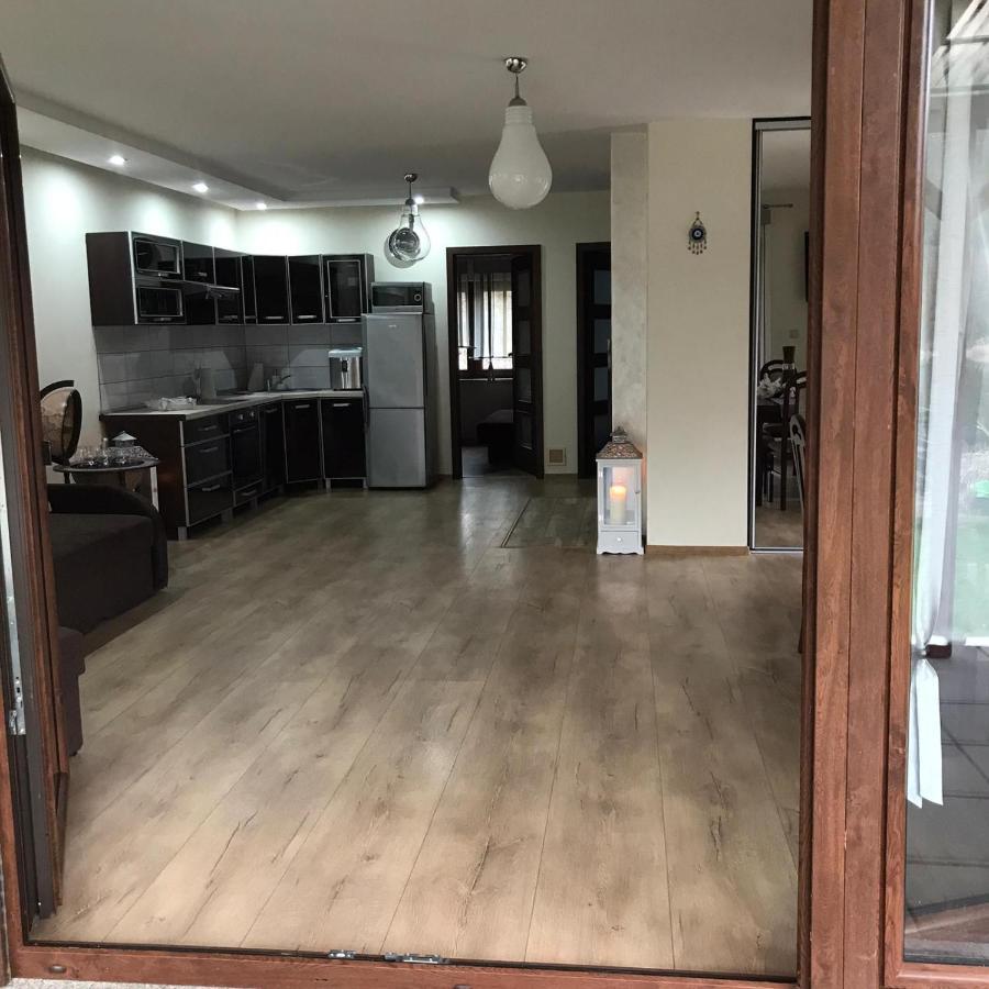 Urokliwy Domek Nad Brzegiem Jeziora Lubiatów Extérieur photo